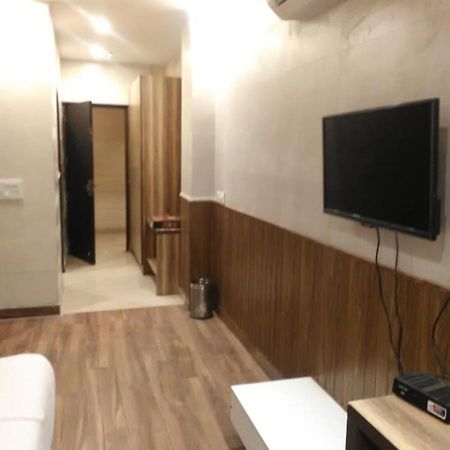 Aval International Otel Gurgaon Dış mekan fotoğraf