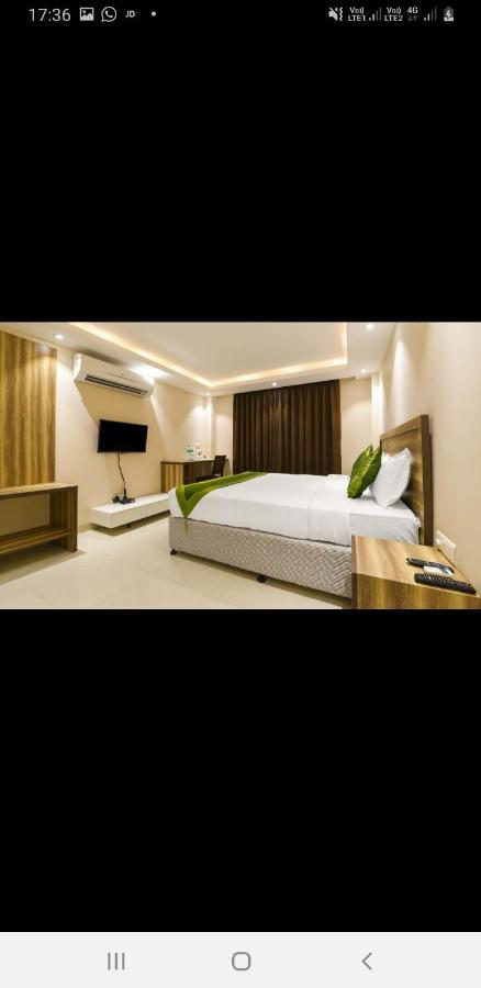 Aval International Otel Gurgaon Dış mekan fotoğraf